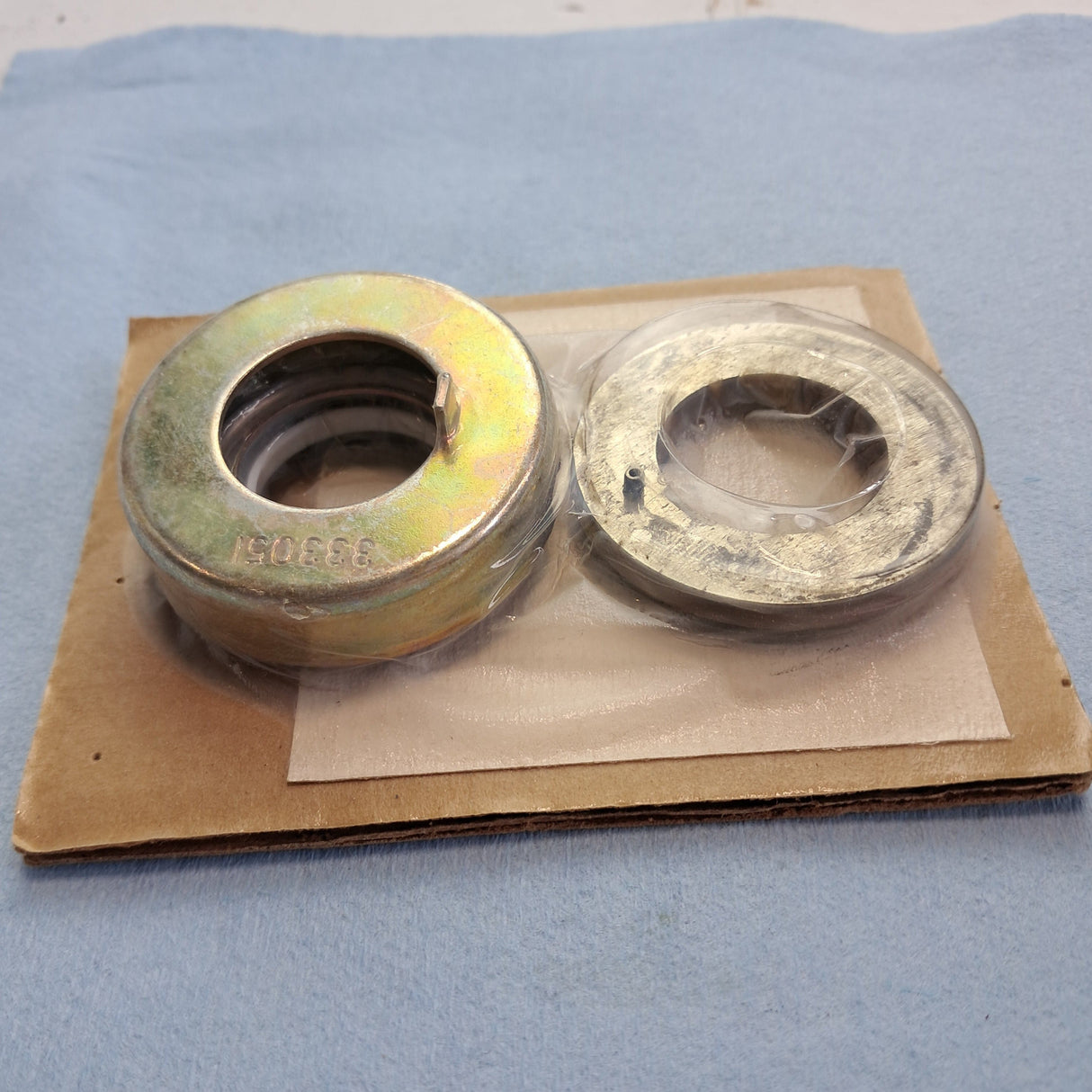 333032 Mechanical Seal by Blackmer, discontinued OEM part, packaged on cardboard.